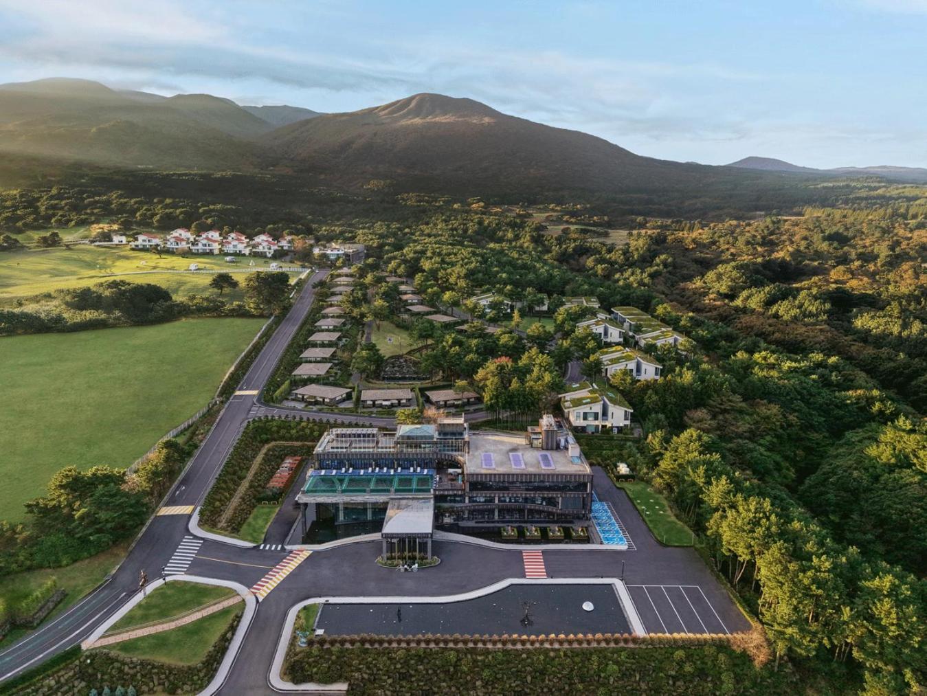 Amber Pure Hill Hotels & Resorts 済州市 エクステリア 写真
